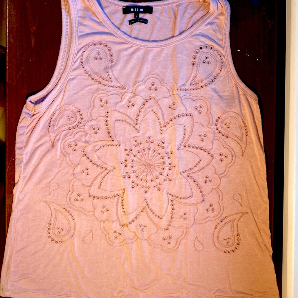 Cutest design tank!